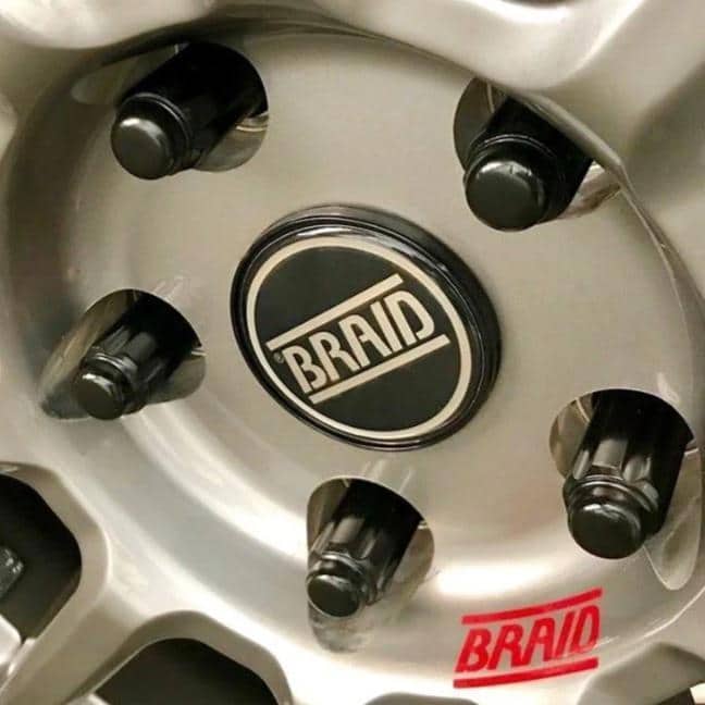 Braid Wheels - Center CAPS  Medium - Chrome on Bleeding Tarmac