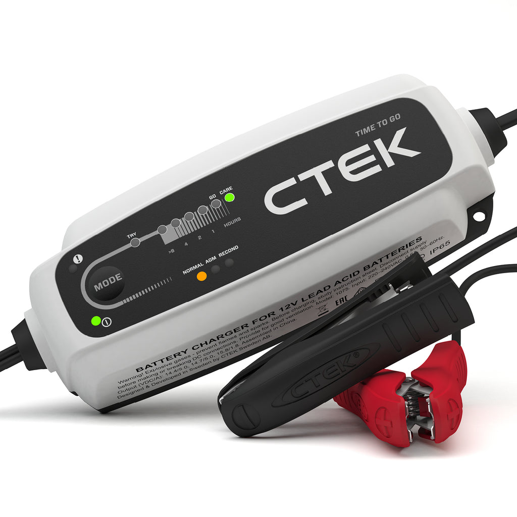 CTEK 40-255 Battery Charger 4.3A - CT5 Time to Go on Bleeding Tarmac