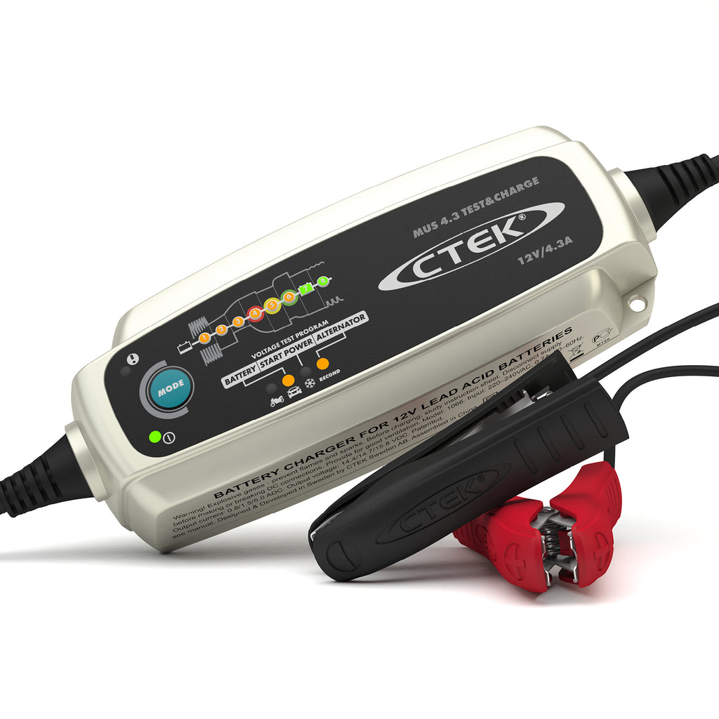 CTEK 56-959 Battery Charger - MUS 4.3 Test & Charge on Bleeding Tarmac