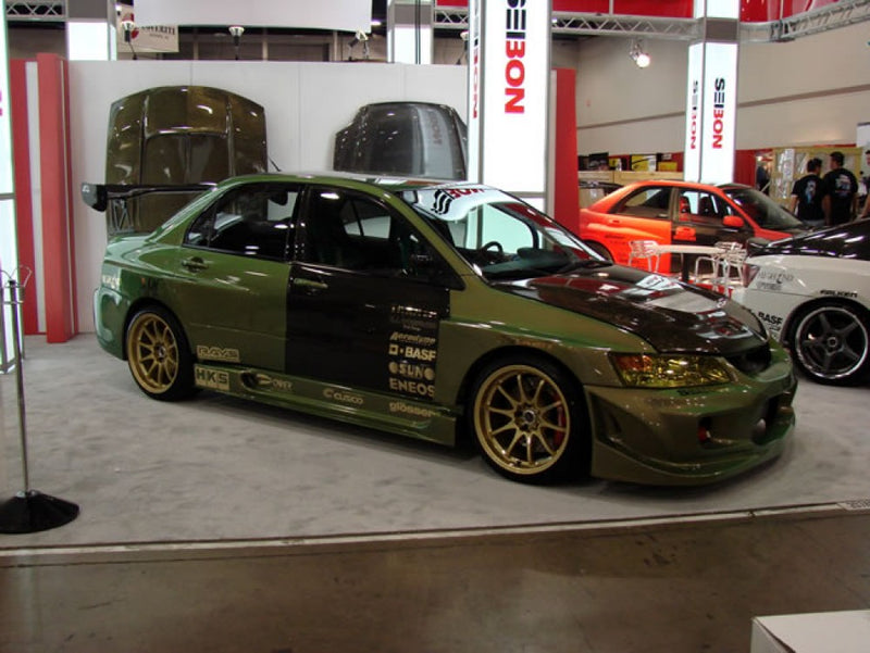 SEIBON DD0305MITEVO8-F OEM-Style Carbon Fiber Front Doors - 2003-2007 Mitsubishi Lancer / EVO - OFF-road use ONLY on Bleeding Tarmac