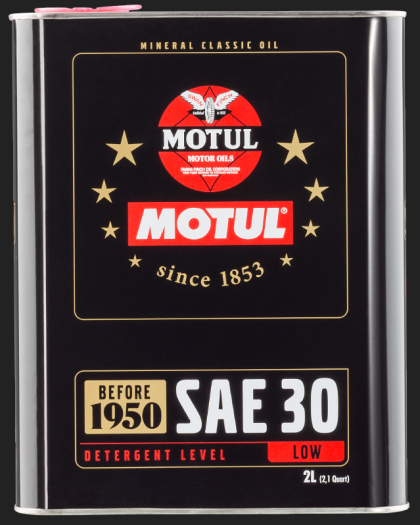 Motul - SAE 30 Engine oil on Bleeding Tarmac