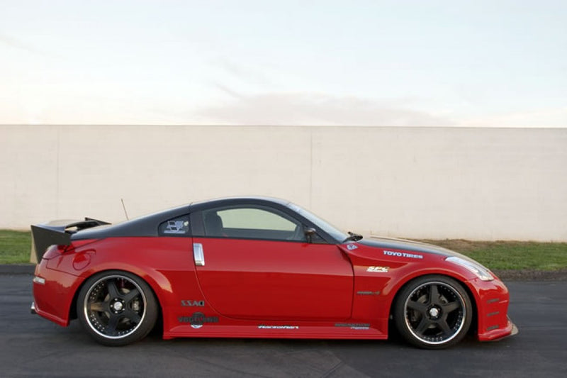 SEIBON TL0205NS350HB OEM-Style Carbon Fiber Trunk Lid - 2002-2008 Nissan 350Z on Bleeding Tarmac